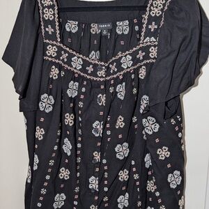 Torrid Black and White Embroidered Blouse